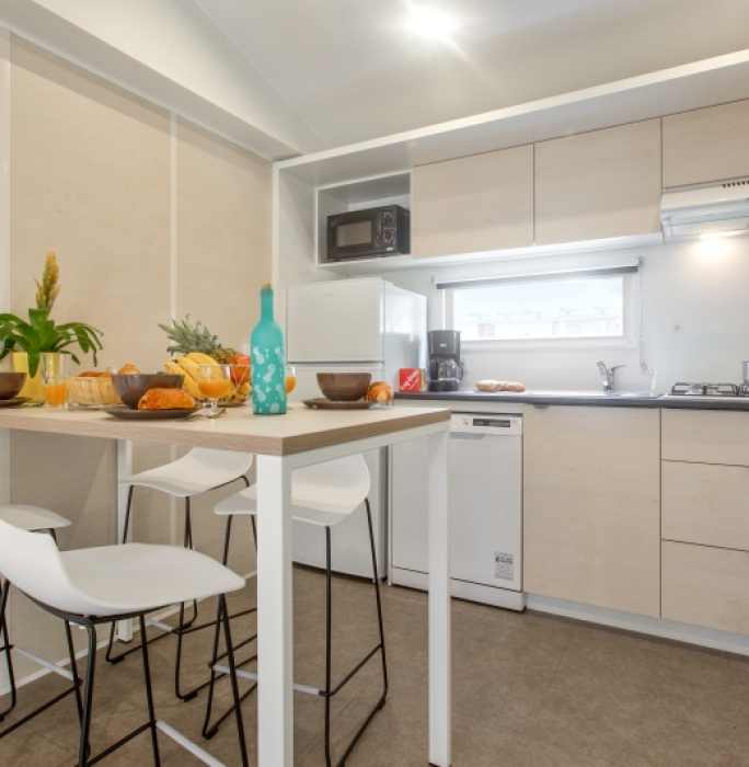 Jasmijn Top TV - 6 Personen - Keuken