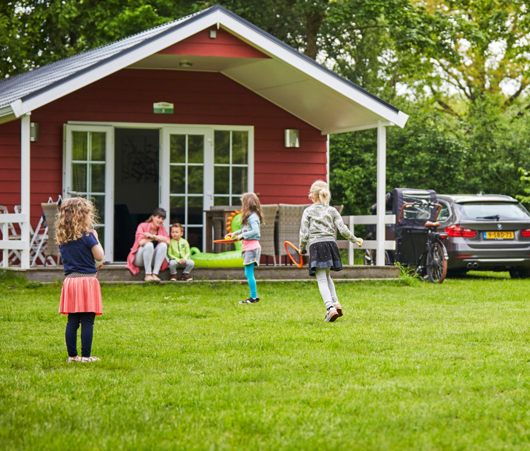 Buiten spelen voor chalet