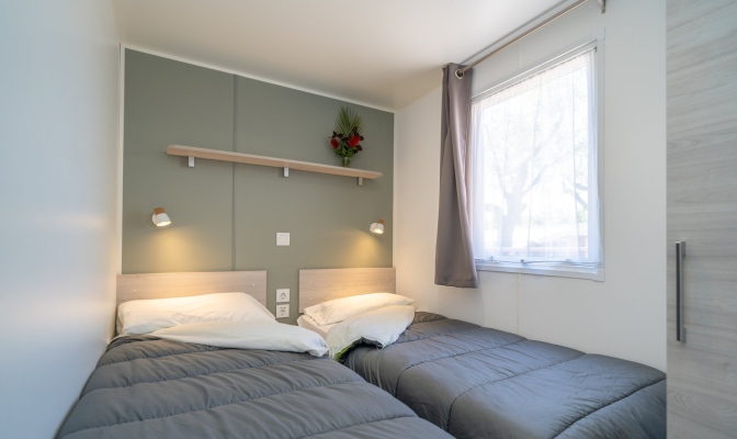 Resort Top TV - 6 Personen - Slaapkamer 2