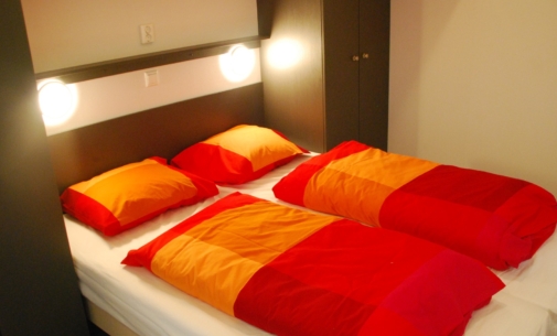 Chalet TV - 6 Personen - Slaapkamer 1