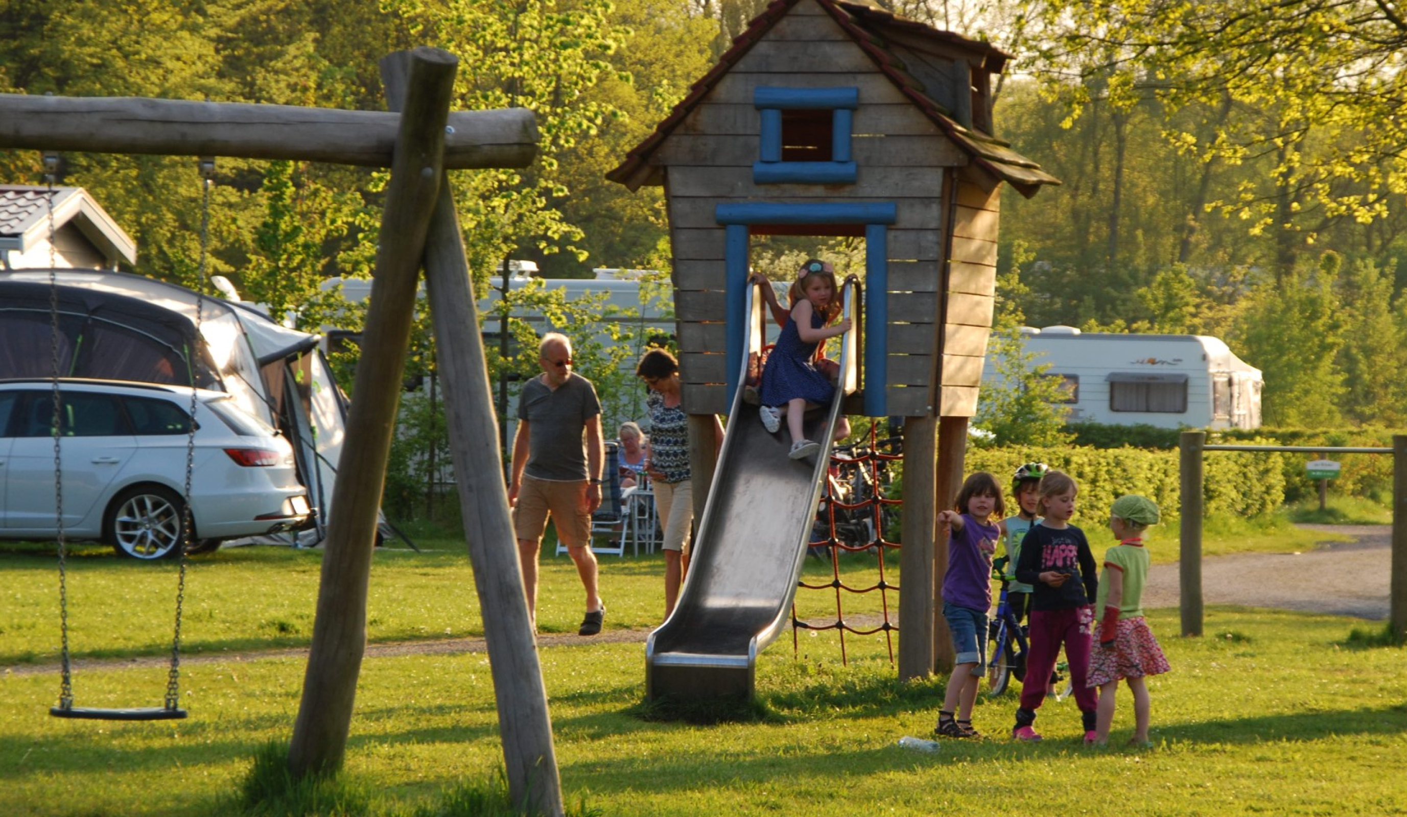 Speelhuisje kamperen