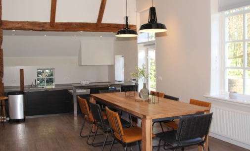 Familiehuis - Eettafel